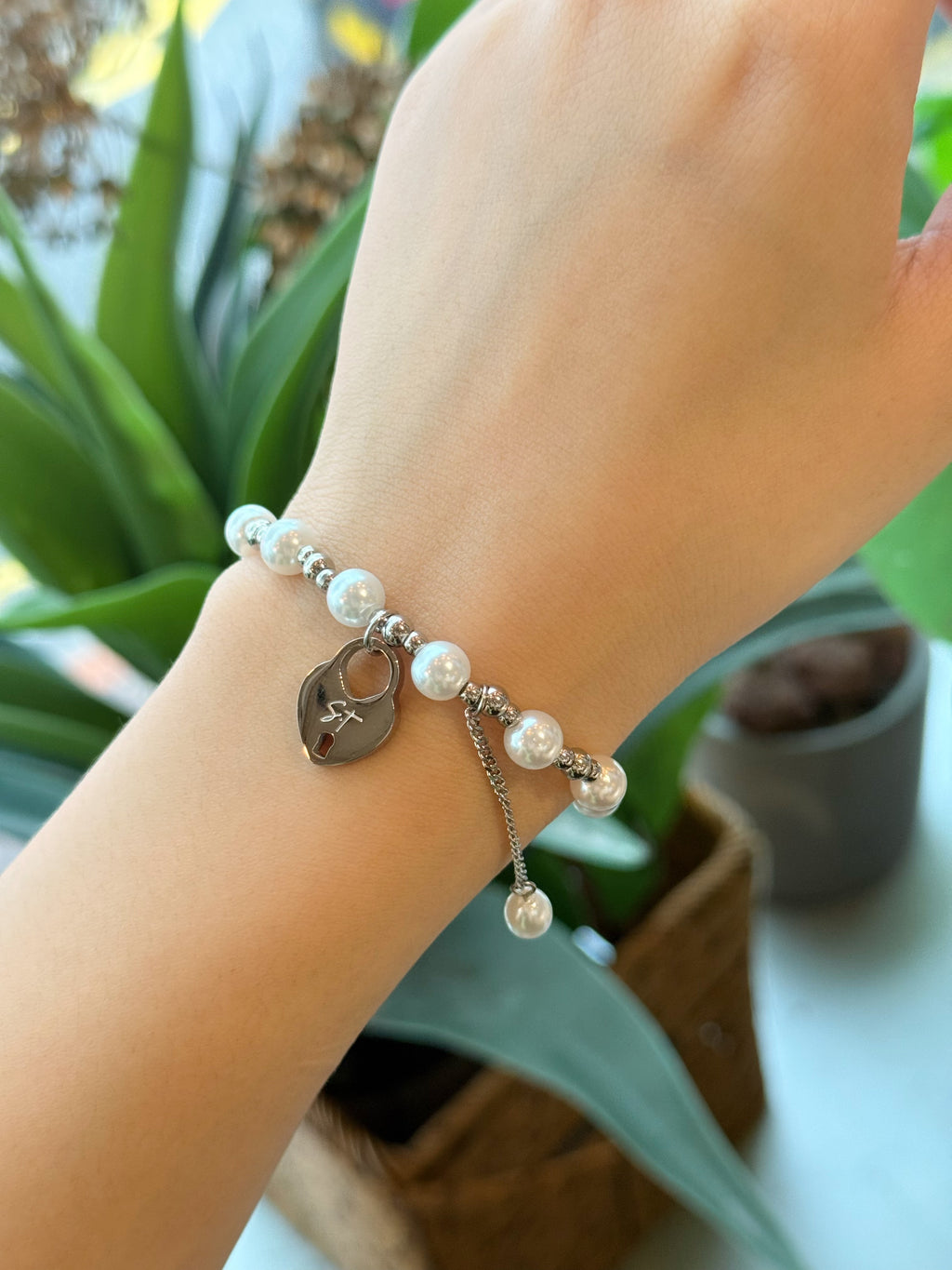 Heart Lock Pearl Bracelet